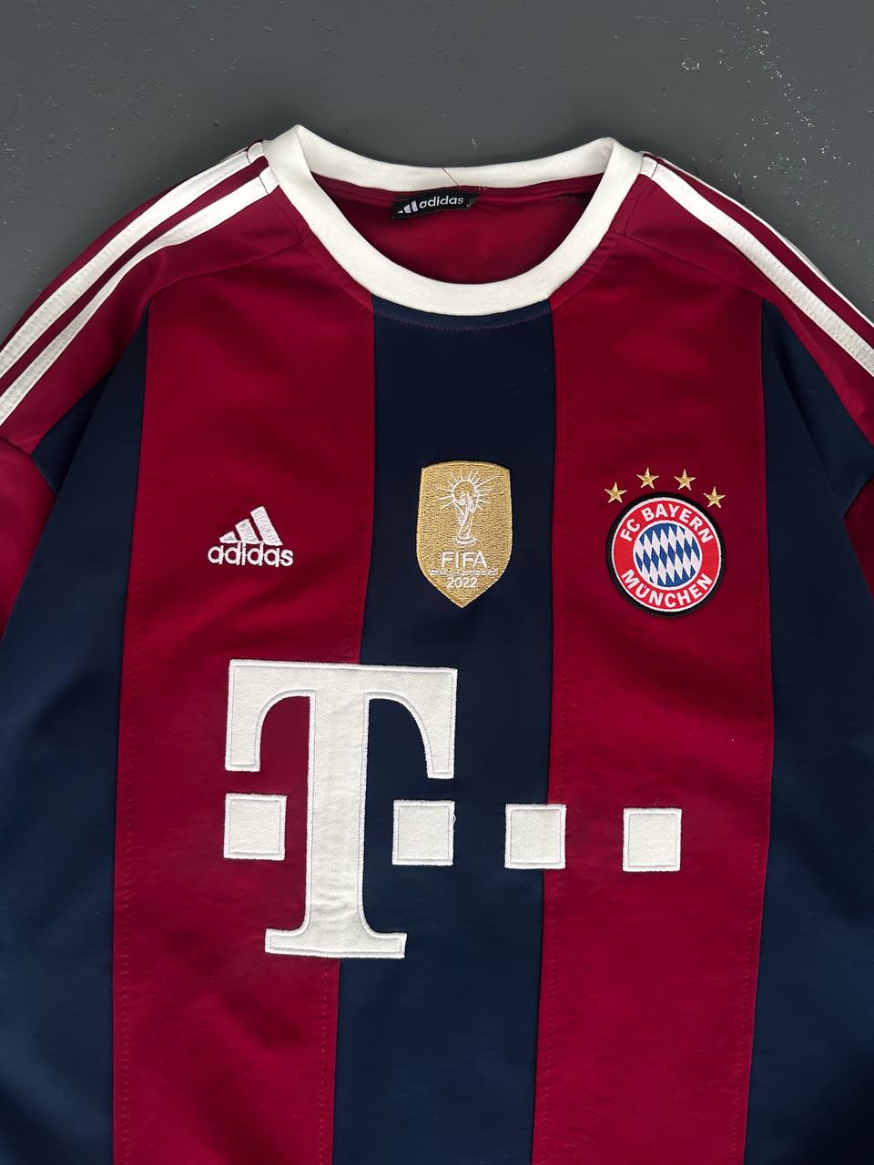 تيشيرت بايرن ميونخ فيفا اديداس , قالب كبير