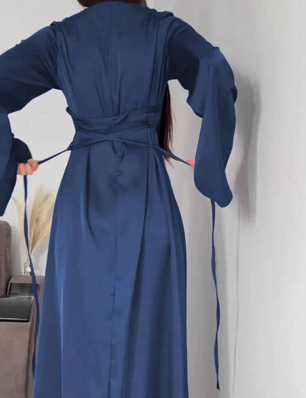 فستان نيلي طويل شي ان