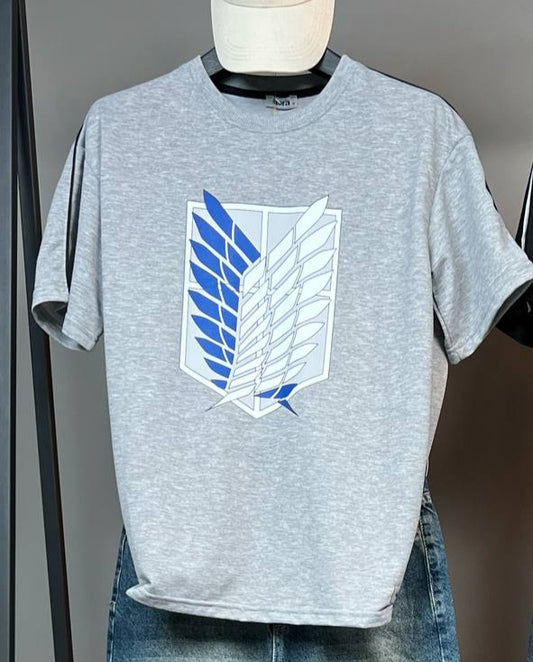 تيشيرت شعار هجوم العمالقة انمي