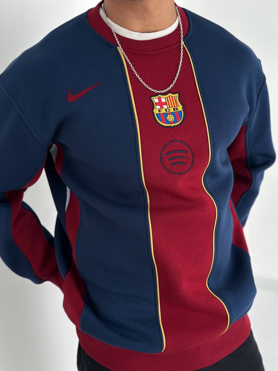 سويتر برشلونة نايك احمر وازرق , قالب كبير