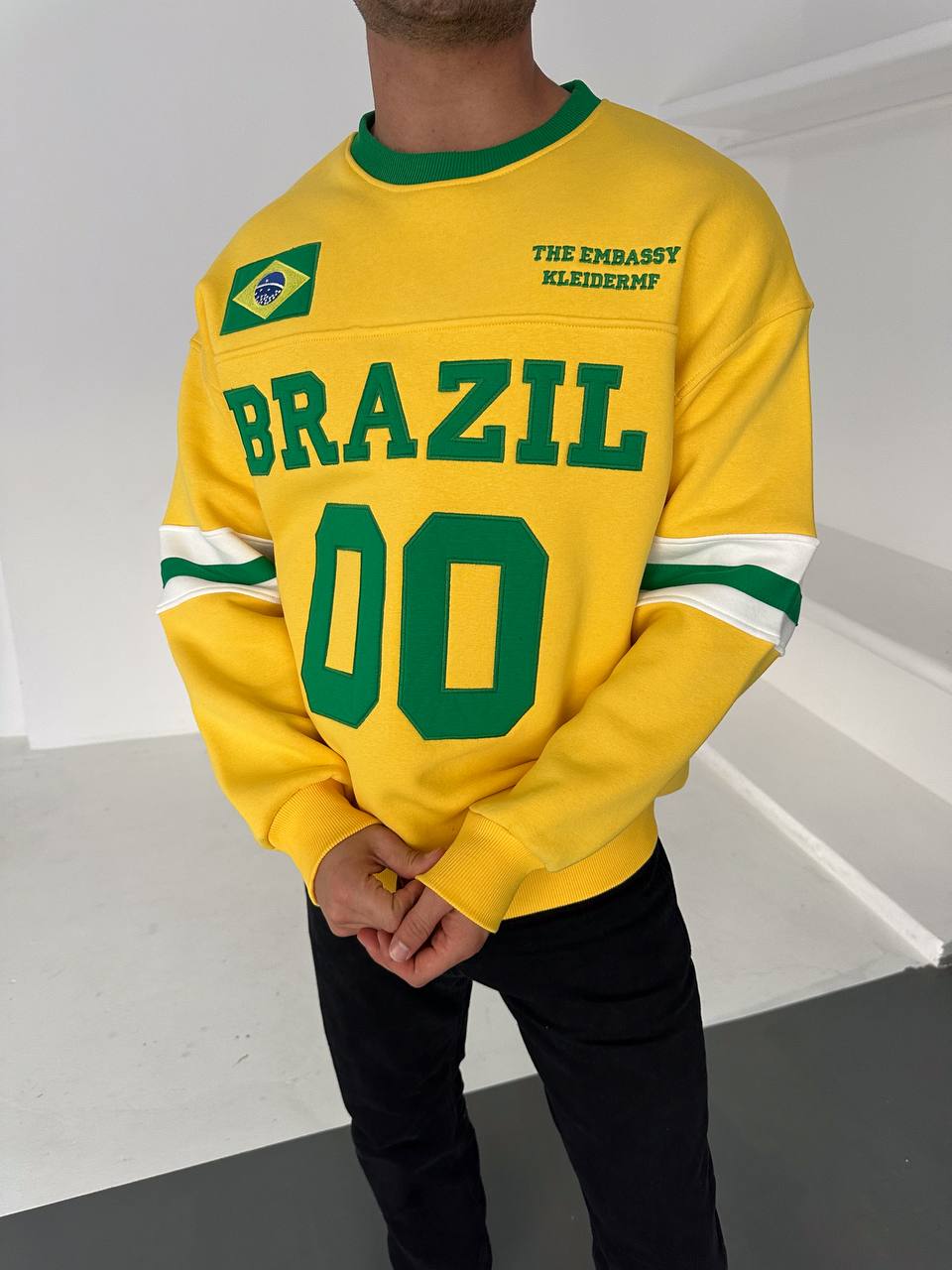 سويتر البرازيل 00 لون اصفر , قالب كبير