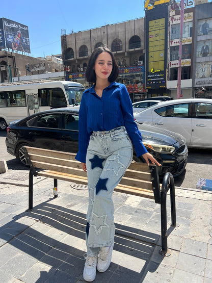قميص ازرق جيب على الجانب, قالب كبير •