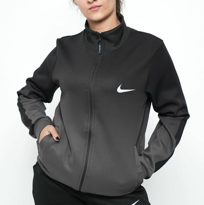 جاكيت نايك اسود ورصاصي , قالب طبيعي