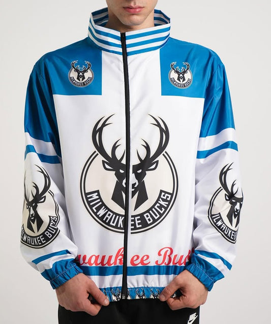 جاكيت الغزال ابيض وازرق مطري خفيف