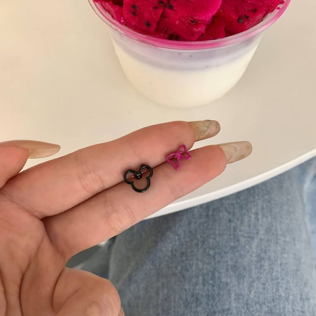 تراجي بناتية فيونكة وميكي ماوس (قطعتين)