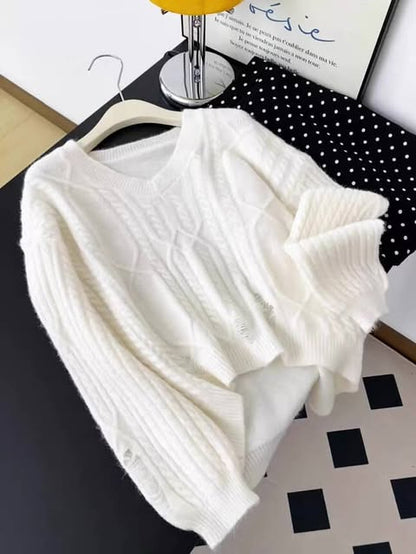 سويتر قطني ابيض نسائي *