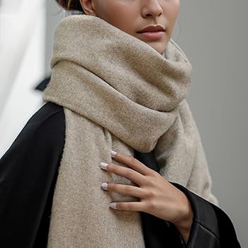 سكارفات صوف