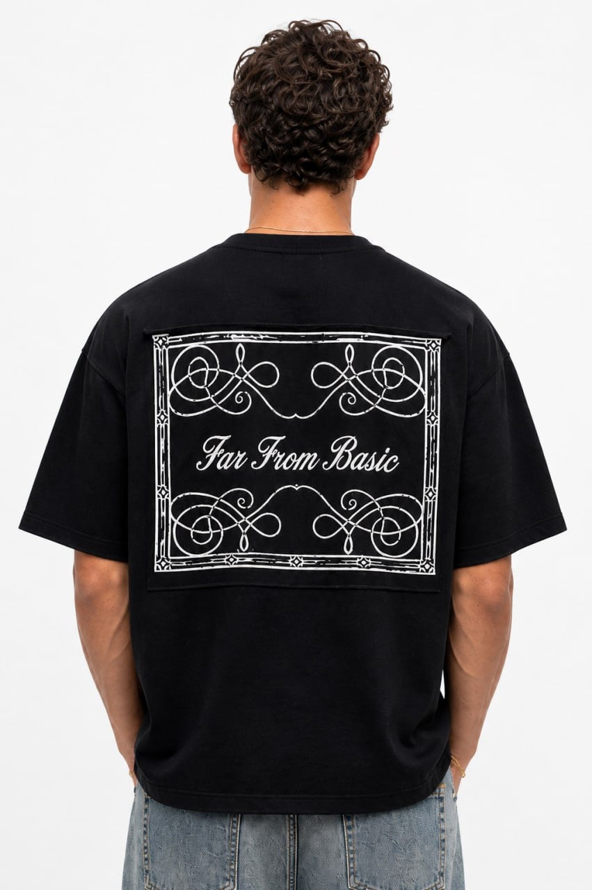 تيشيرت " Far From Basic" لونين ( اسود, نيلي)
