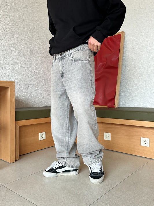 بنطرون جينز رجالي رصاصي فاتح , قالب طبيعي