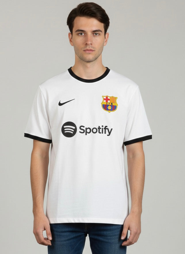 تيشيرت قالب طبيعي برشلونة مع توقيع ميسي