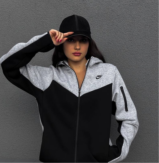 جاكيت نايك ثخين بقبعة