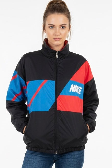 جاكيت نايك خفيف 3 اللوان مطري خفيف✅