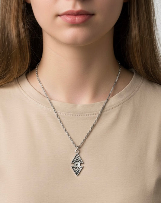 قلادة مسلسل الحفرة✅