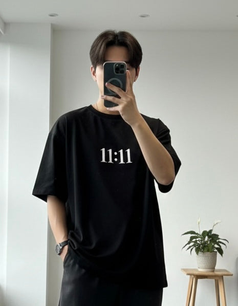 تيشيرت وقت 11:11