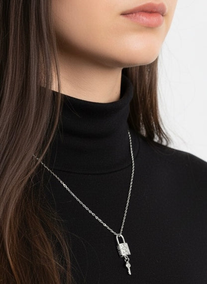 قلادة مفتاح✅