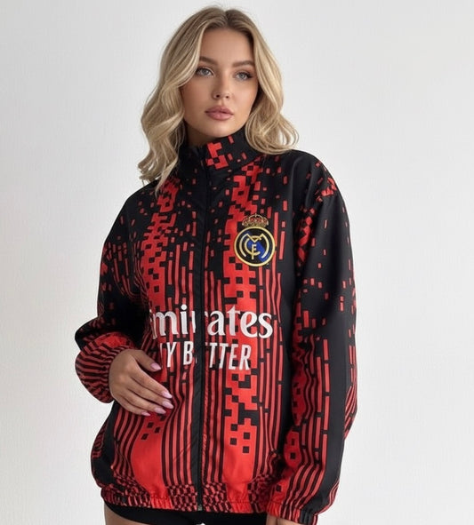 جاكيت ريال مدريد احمر واسود مطري خفيف