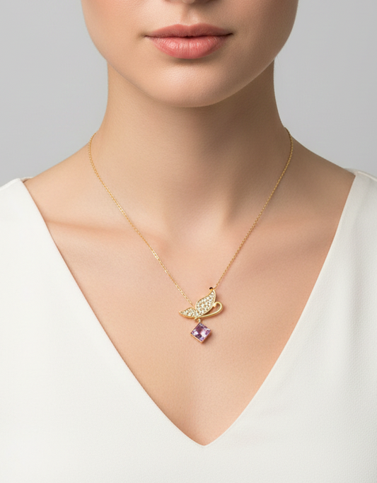 قلادة كريستال فراشة ذهبية ✅