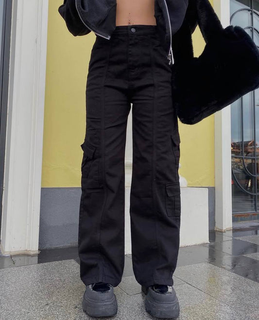 بنطرون كارغو جيوب اسود قالب طبيعي