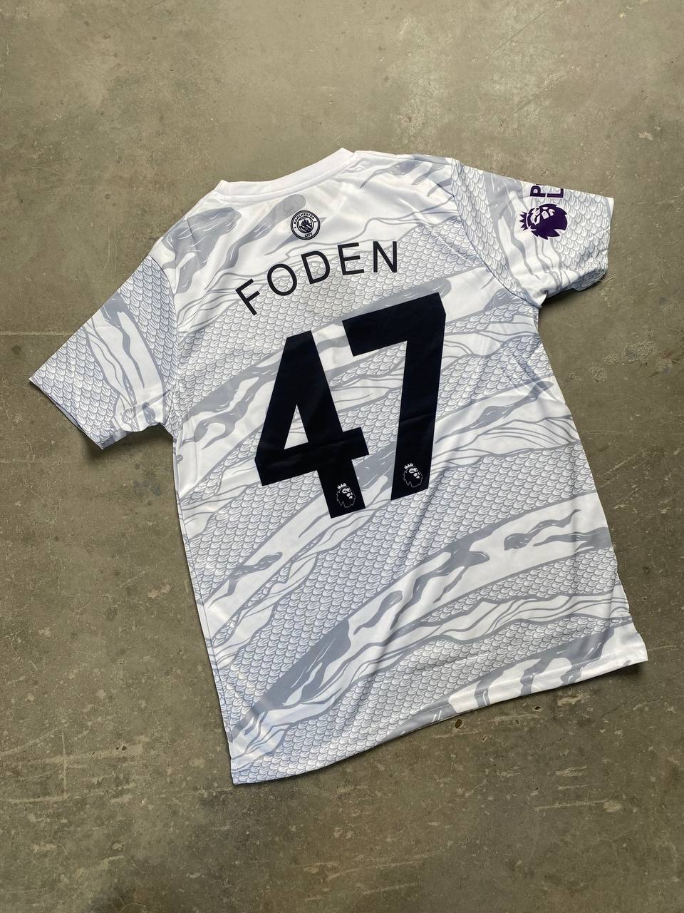 تيشيرت الستي فودن 47 قالب صغير