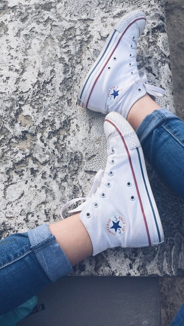 حذاء كونفرس ال ستار ابيض ,قالب طبيعي (القياسات بين 36>44)