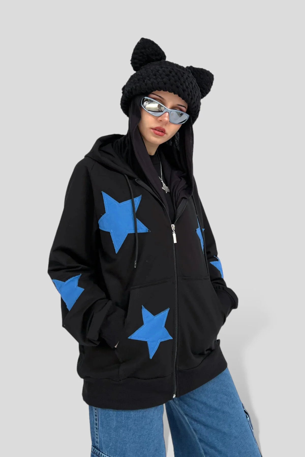 جاكيت اسود نجوم , قالب طبيعي