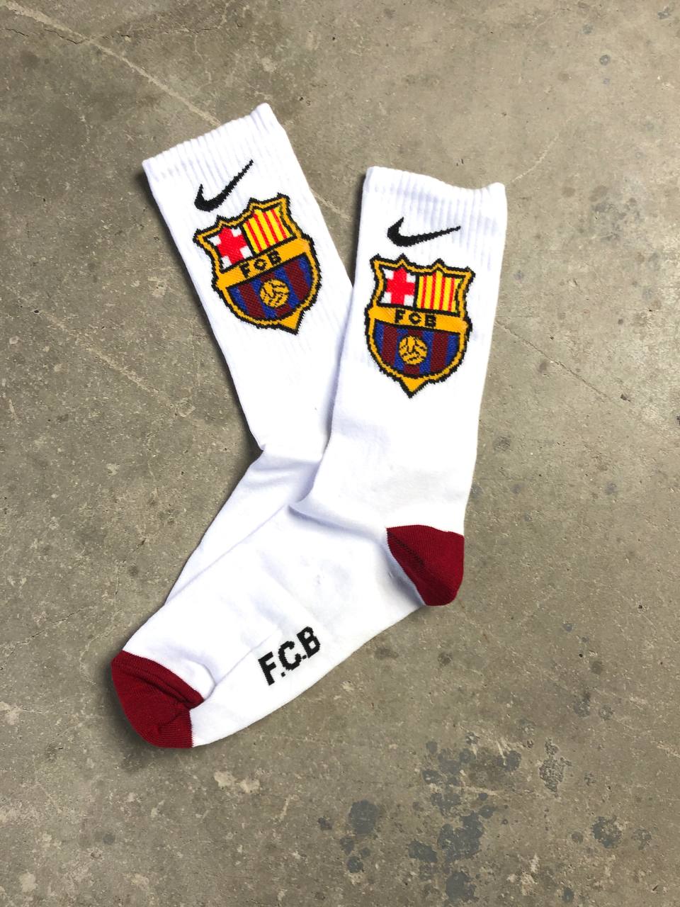 جواريب برشلونة