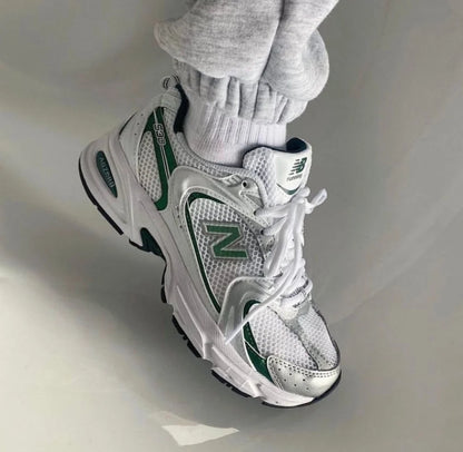 حذاء نيو بلانص رياضي  ,قالب طبيعي (القياسات بين 36>44) New Balance 530