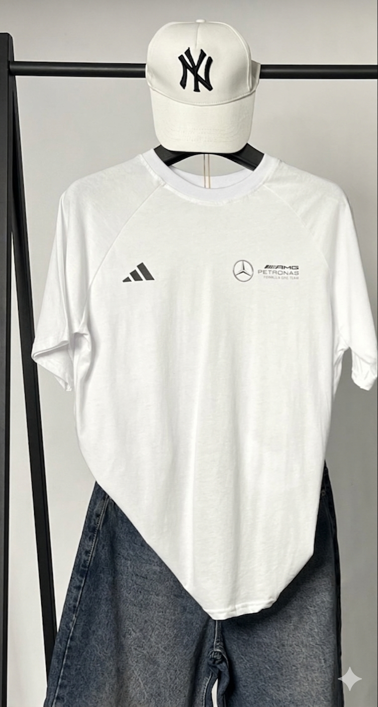 تيشيرت بتروناس و اديداس