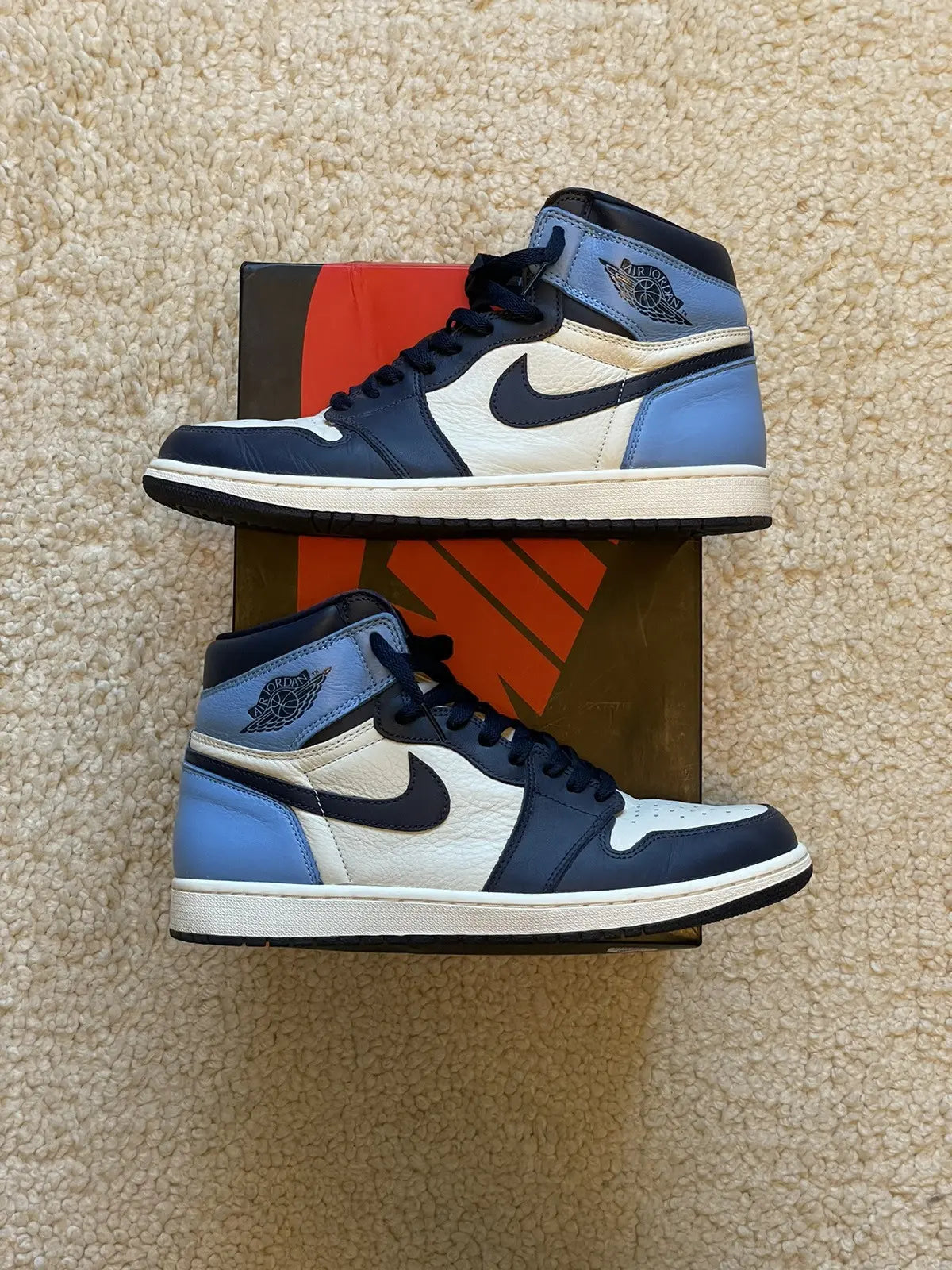 حذاء جوردن ازرق داكن ,قالب طبيعي