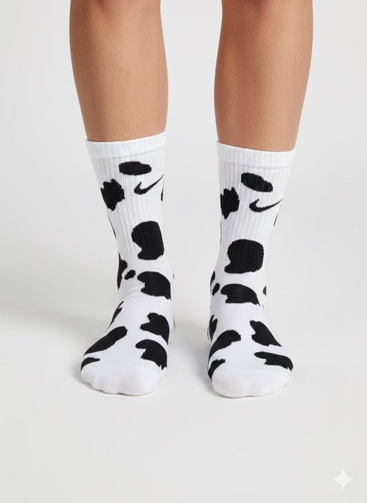 جواريب شعار نايك