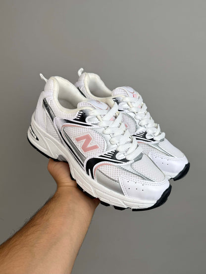 حذاء نيو بلانص رياضي  ,قالب طبيعي (القياسات بين 36>44) New Balance 530