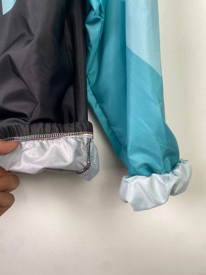 جاكيت نايك مطري خفيف