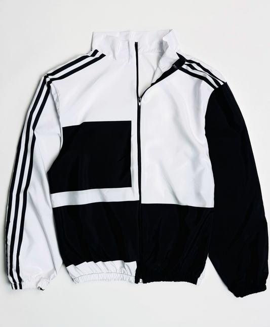 CS هاي قياسات ولون المنتج لا تحذفها 🔴 (جاكيت ابيض و اسود مطري)