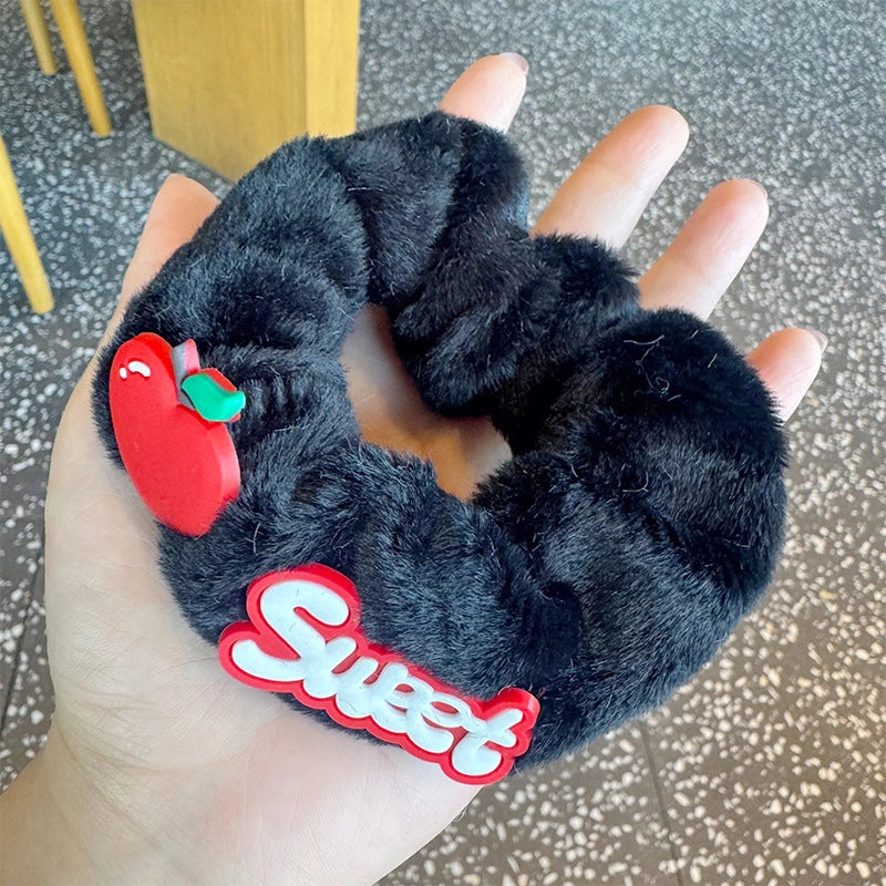 كيترات شعر فرو اسود