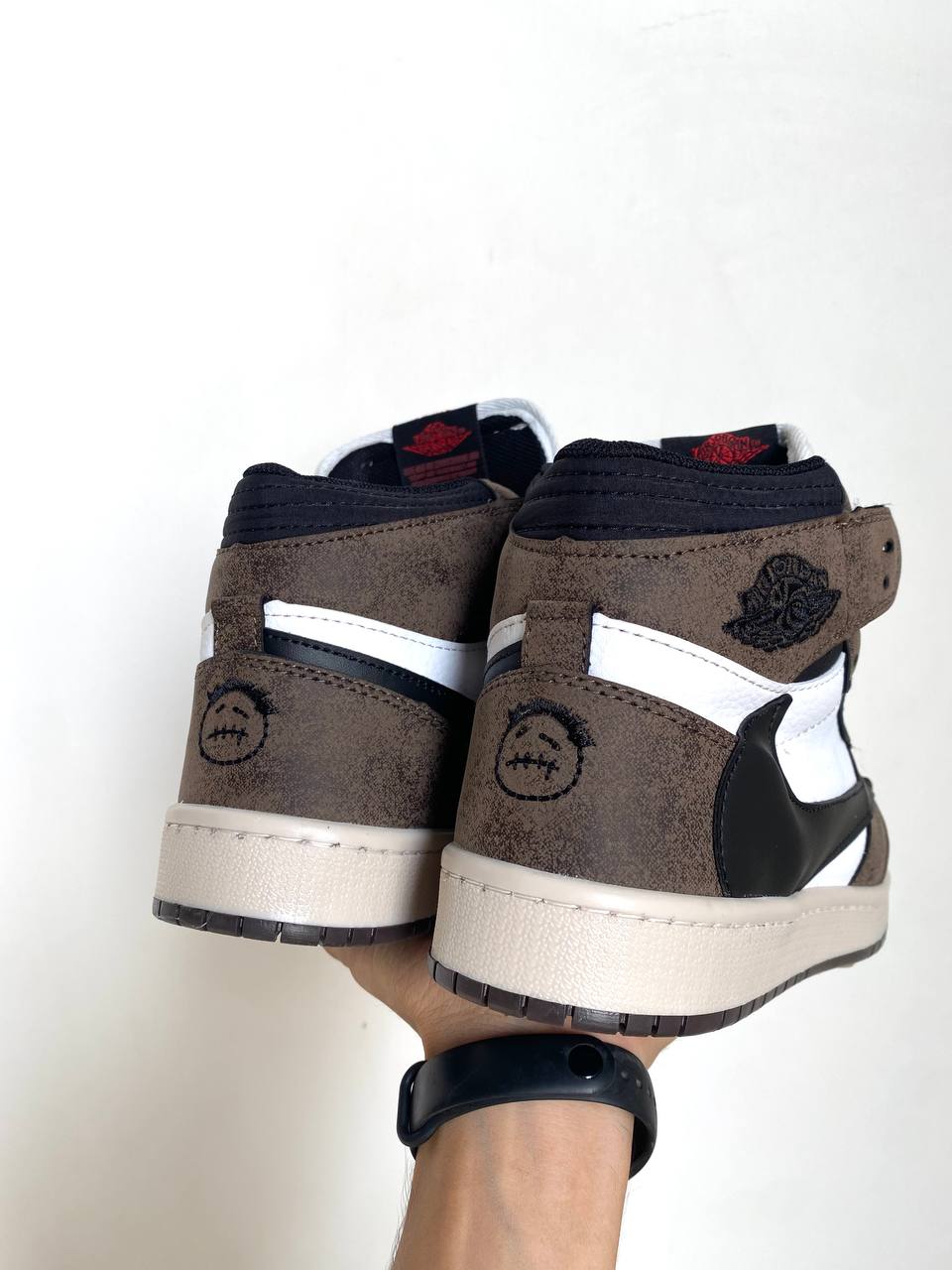 حذاء جوردن ترايفس سكوت عالي ,قالب طبيعي Nike Jordan