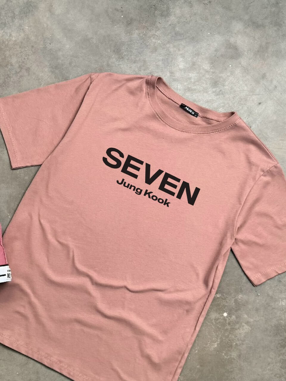 SEVEN تيشيرت