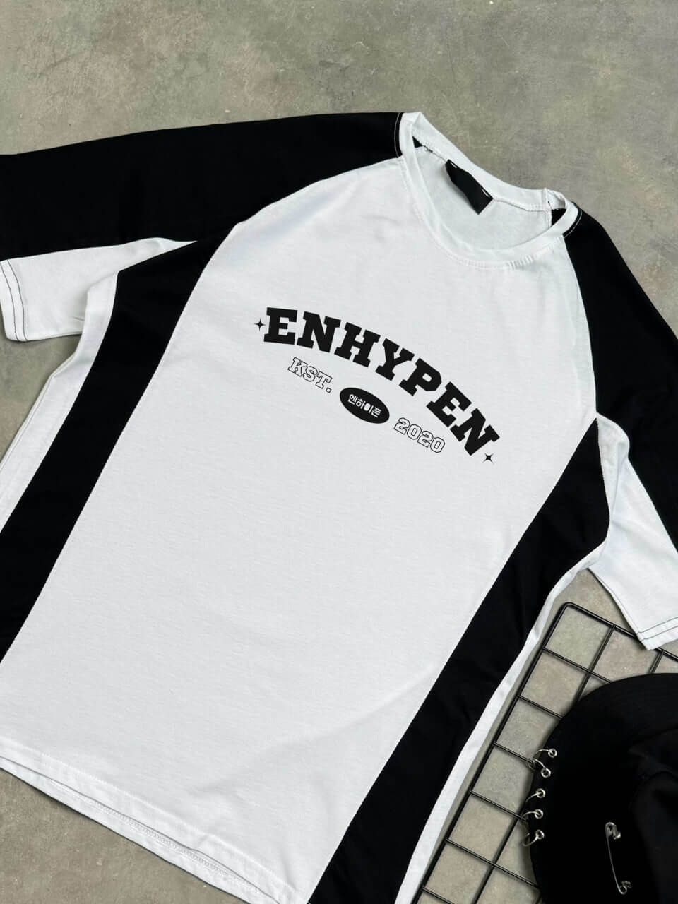 ENHYPEN تيشيرت مطعم