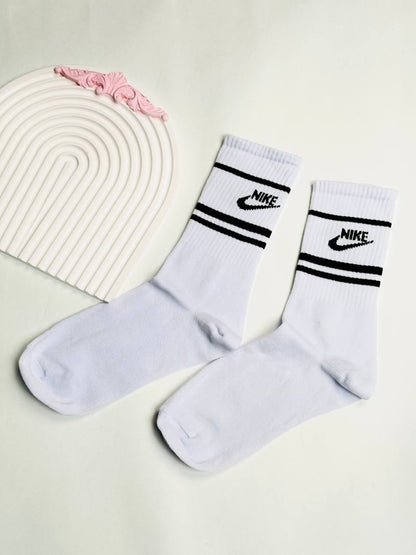 جوارب نايك ابيض خط اسود ✅