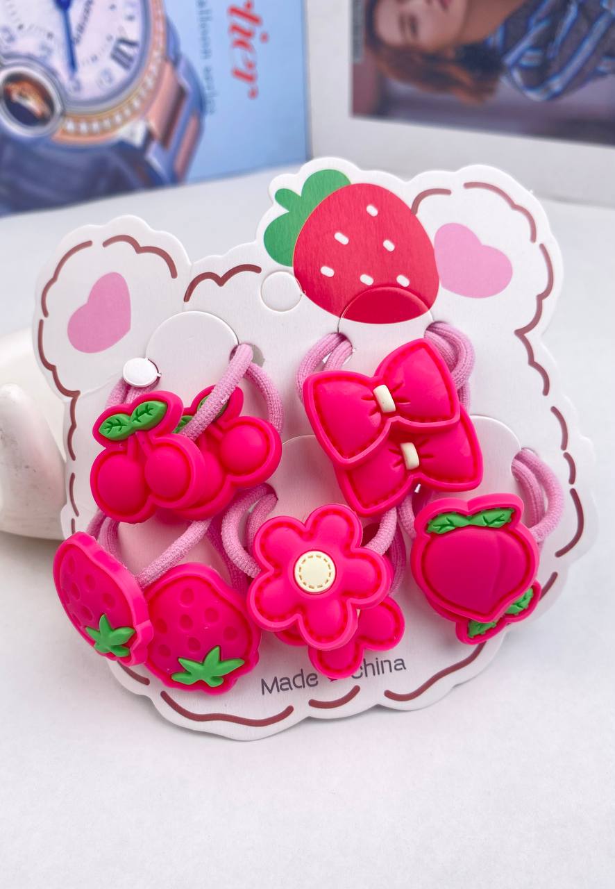 كترات شعر فيونكة وفراولة