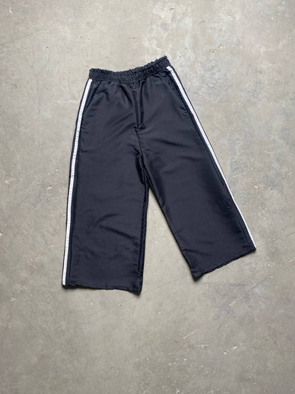 برموده اسود خطوط بوليستر , قالب طبيعي