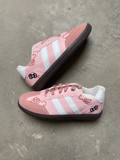 (القياسات بين 36>40) حذاء هيلو كيتي وردي ,قالب صغير