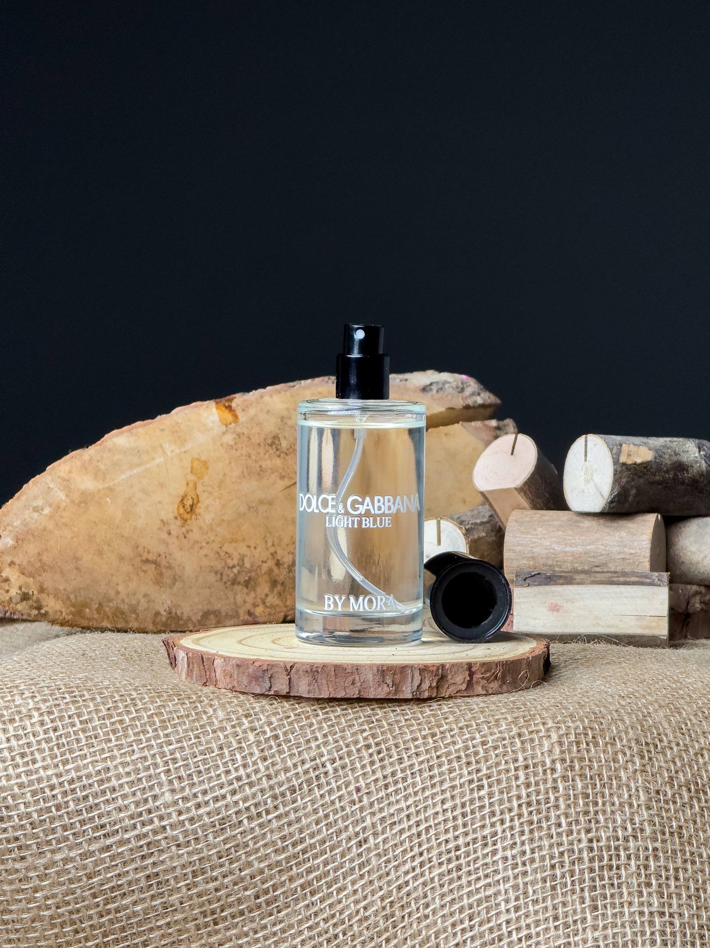 DOLCE % GABBANA - By Mora