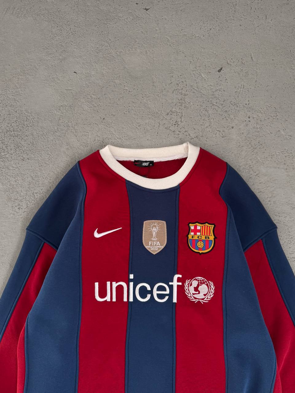 سويتر برشلونة نايك يونسيف , قالب كبير