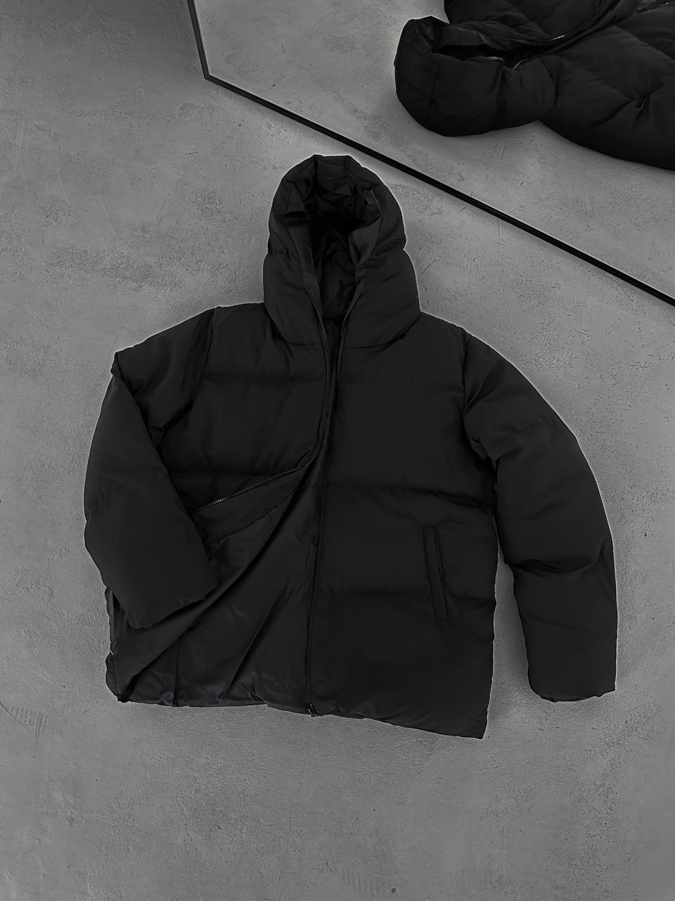 جاكيت نفخ طويل لون اسود , مطري , قالب كبير