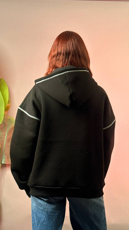 جاكيت قناع اسود خط ابيض سادة , قالب طبيعي