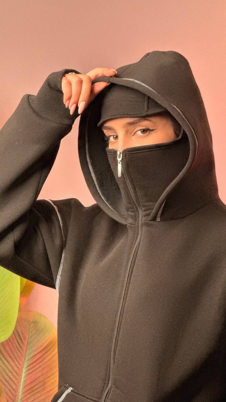 جاكيت قناع اسود خط ابيض سادة , قالب طبيعي