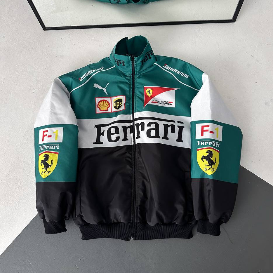 جاكيت فيراري زيتوني وابيض مطري مبطن , قالب كبير