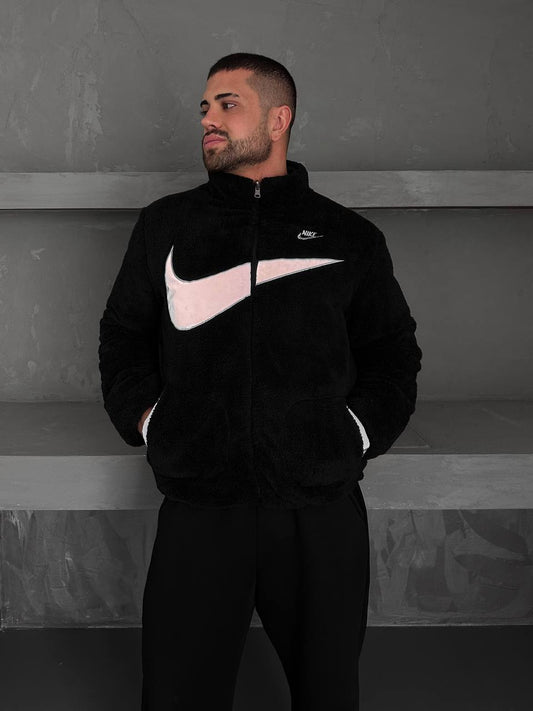 جاكيت نايك لون اسود وجهين مطري وصوفي , قالب كبير