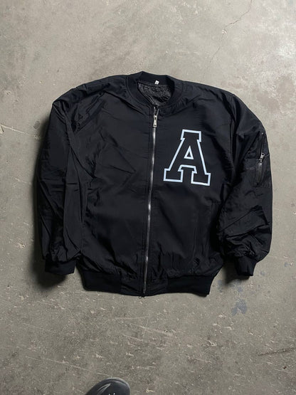 جاكيت اسود احرف , مطري مبطن