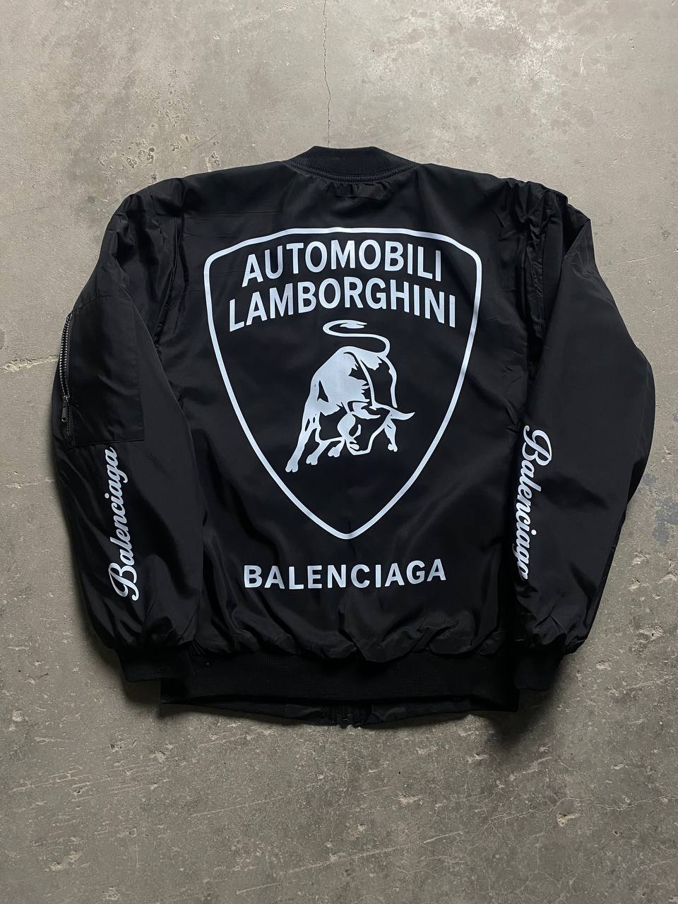 جاكيت اسود بالنسياكا  , مطري مبطن - Balenciaga